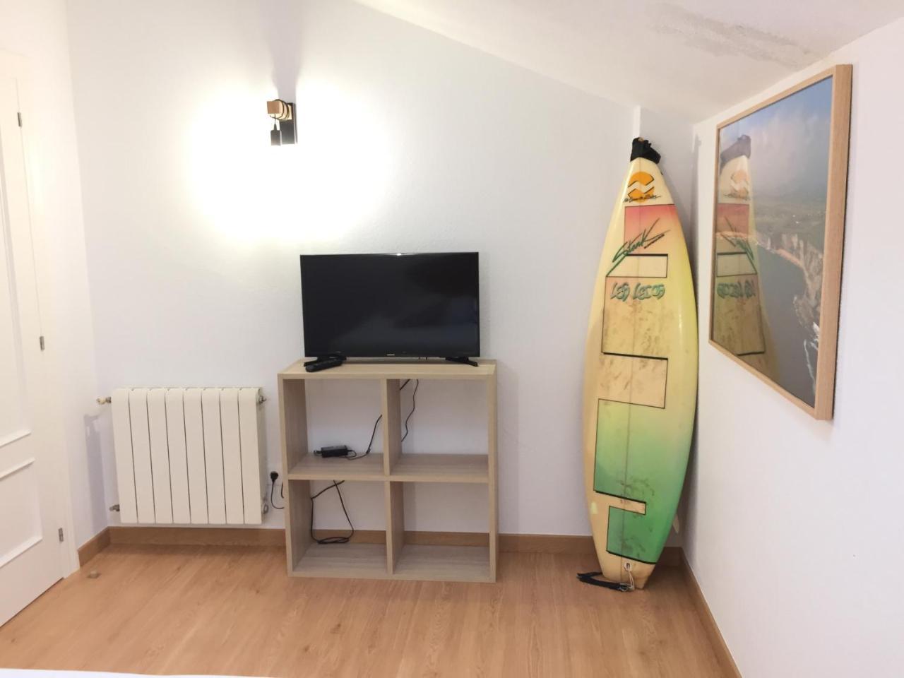 Somo Surfskate Hostel Castañedo 外观 照片