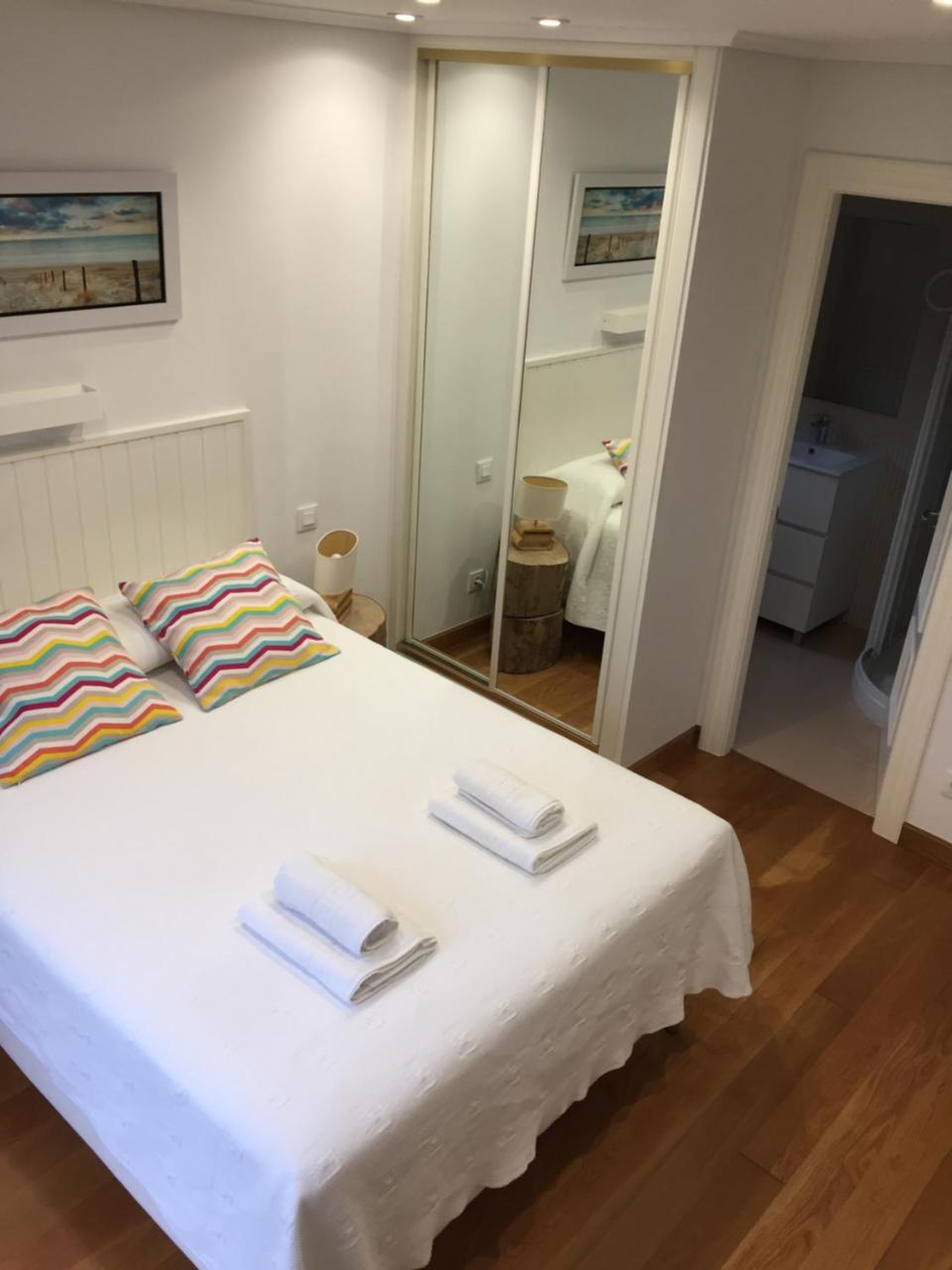 Somo Surfskate Hostel Castañedo 外观 照片