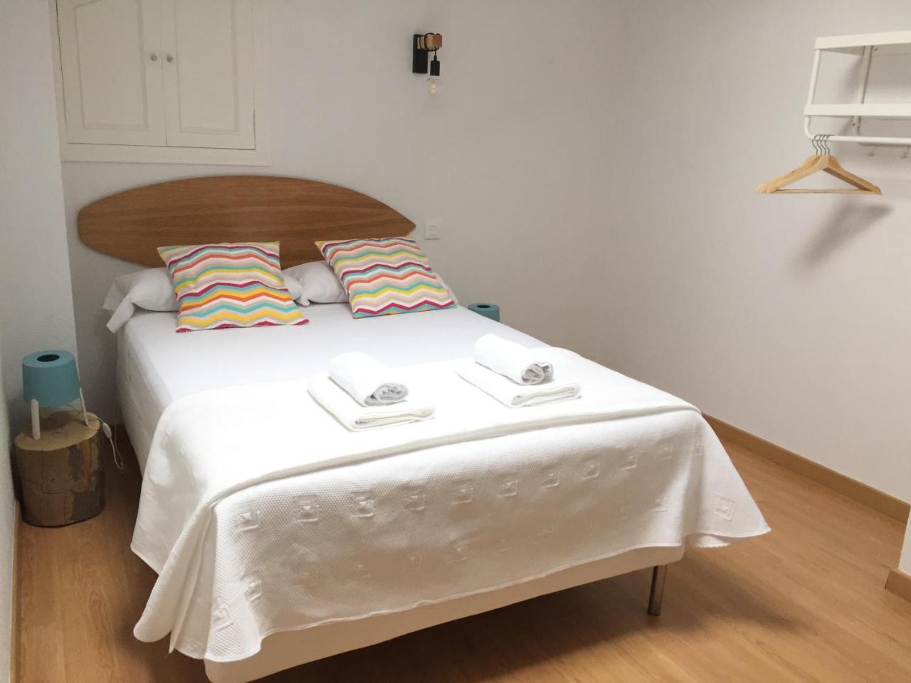 Somo Surfskate Hostel Castañedo 外观 照片